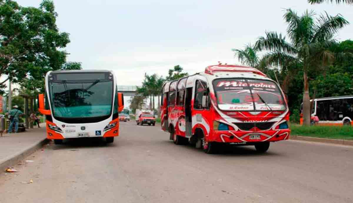 Ruta de Microbuses San Fernando – Simón Bolívar, vuelve a circular por acción popular