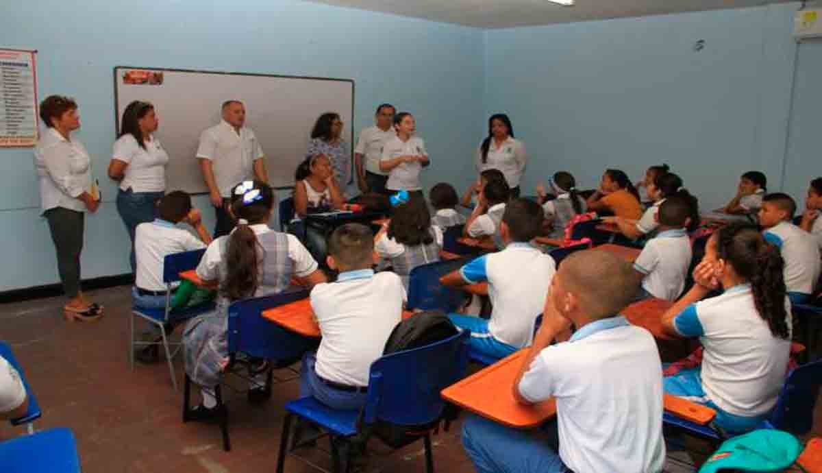 Estudiantes de Barranquilla, de regreso a clases con más ‘Entornos Escolares Seguros’
