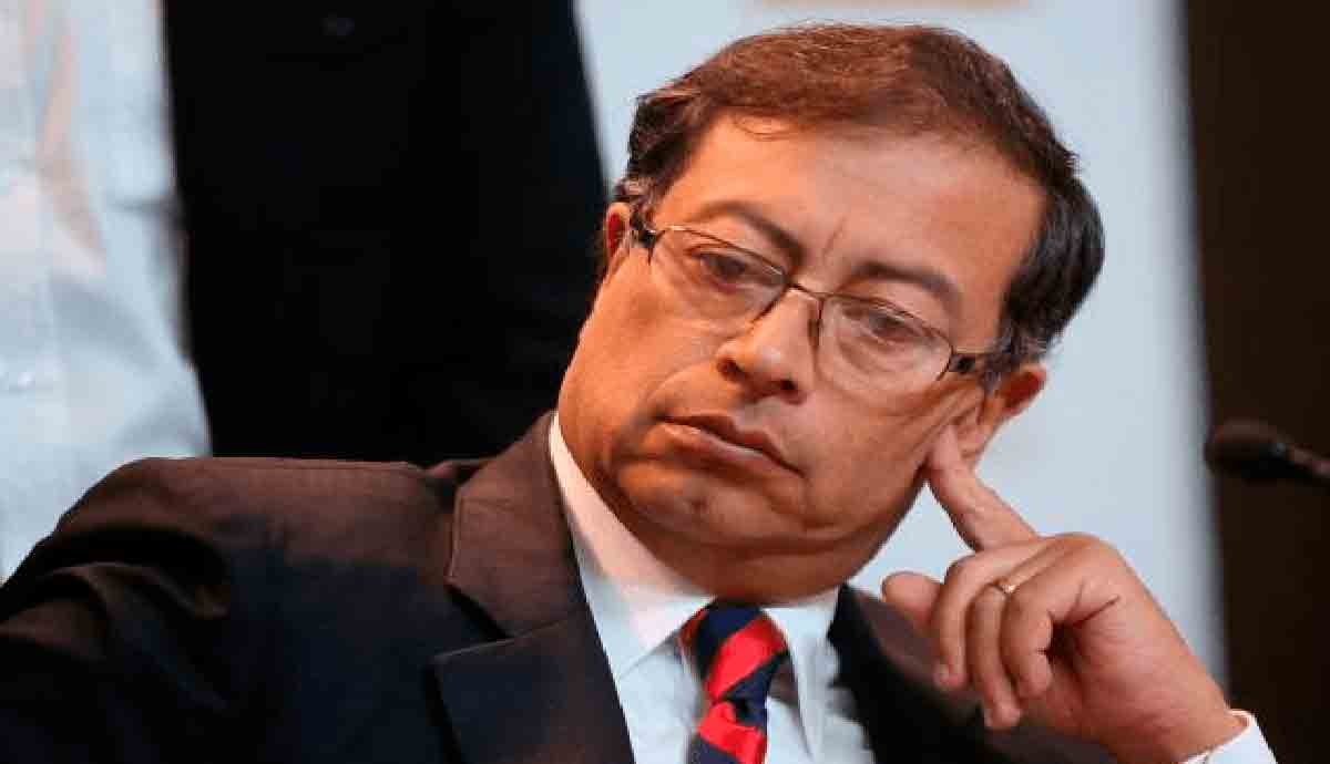 Petro denunció a tuitero que lo amenazó de muerte