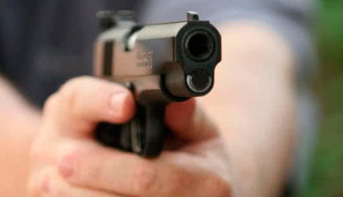 Comerciante se opone a robo de $40 mil y termina herido