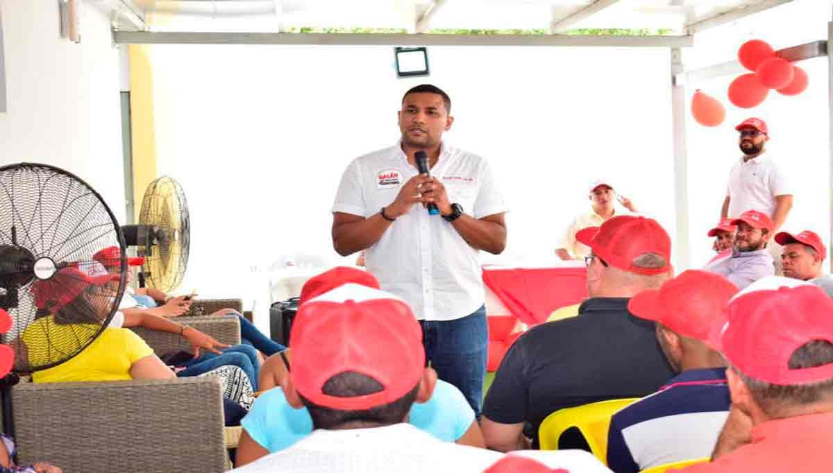 Conoce A Oscar David Galan