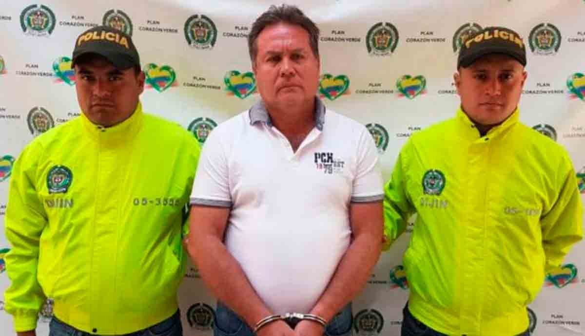 Sesenta años de cárcel a ingeniero por triple feminicidio