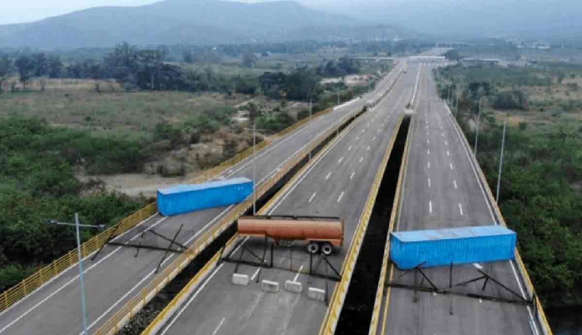 EE.UU. pide a militares venezolanos que ayuden a ingresar ayuda humanitaria