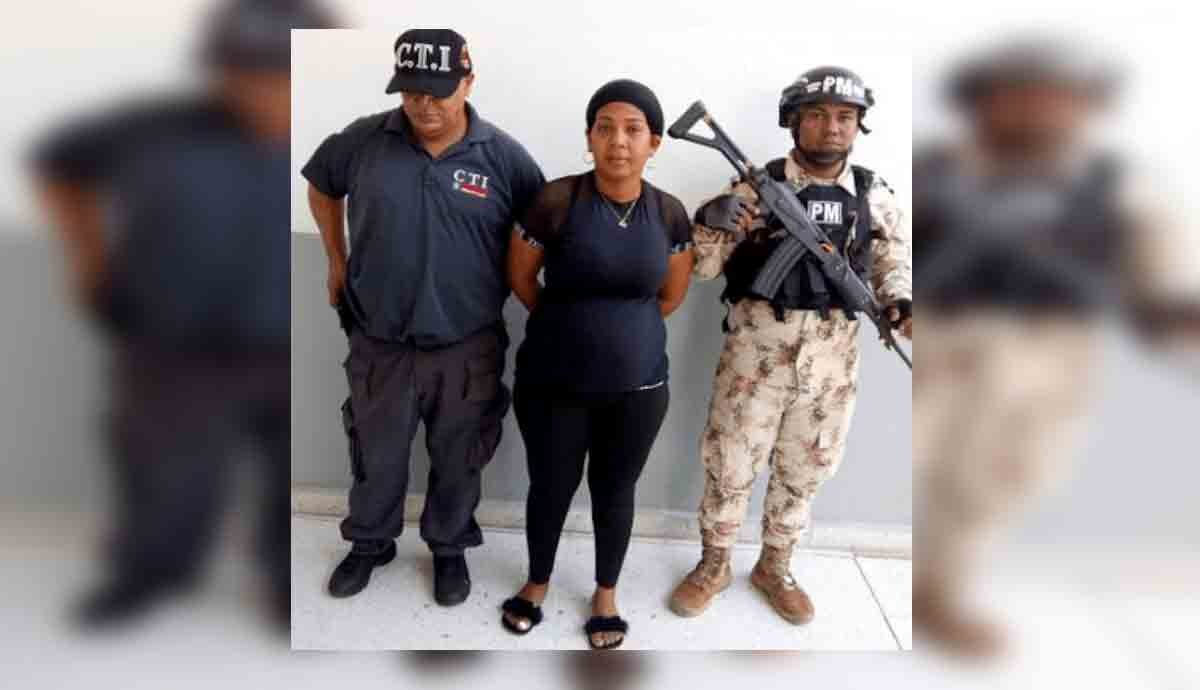 Capturada mujer que cobró dos cheques que habían sido robados