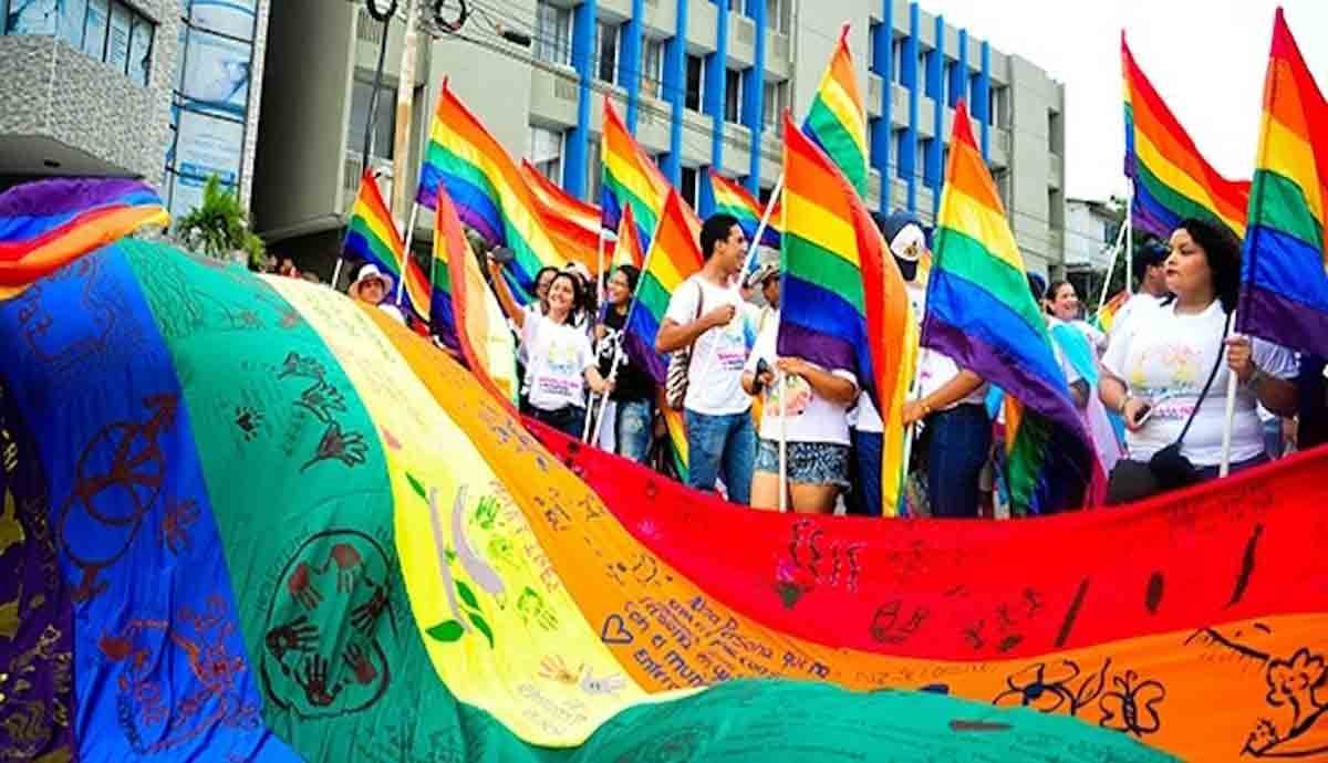 JEP recibió primer reporte sobre violencia sexual y desplazamiento contra la población LGBTI