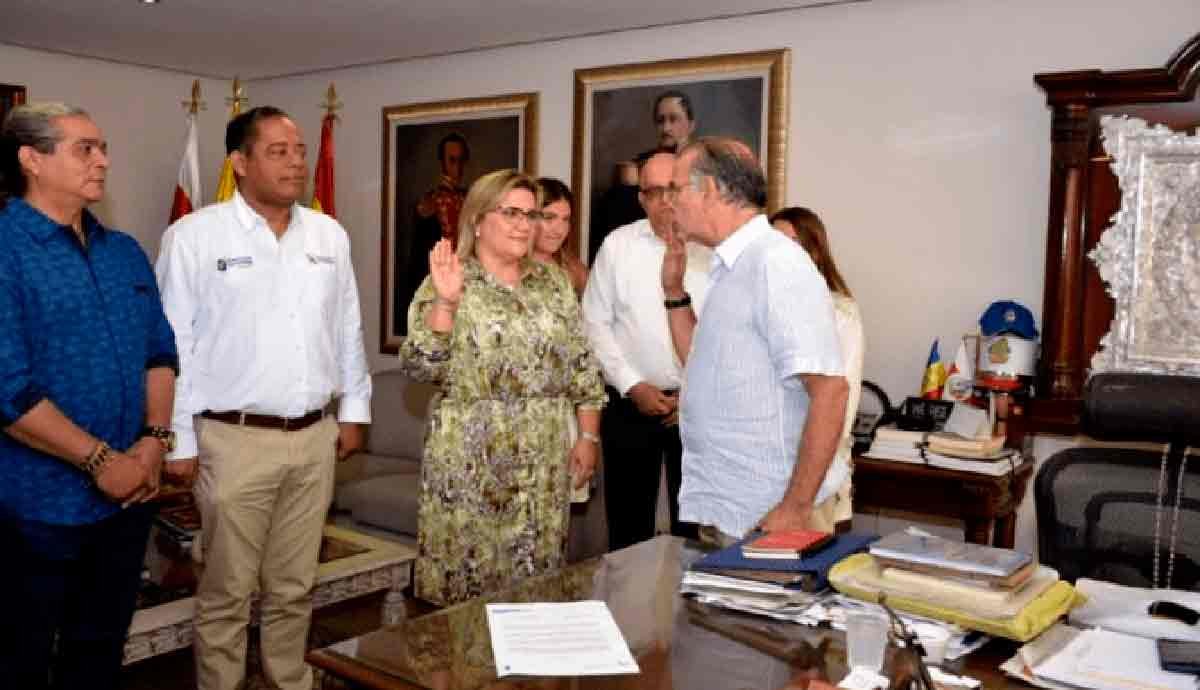 Maryluz Stevenson asumió como rectora encargada de Uniatlántico