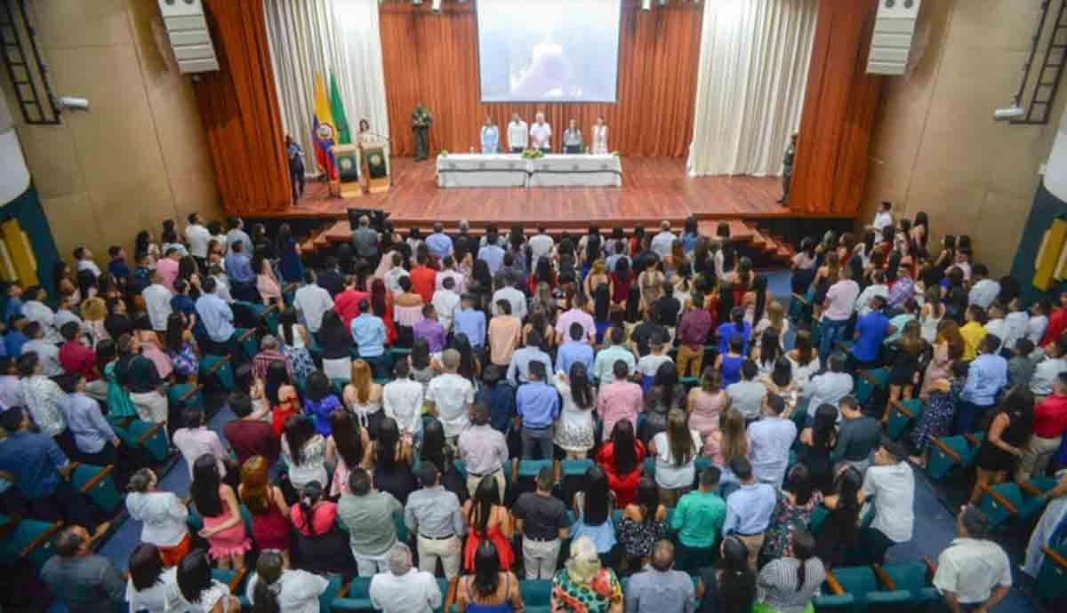 834 estudiantes de Soledad se graduaron como técnicos laborales