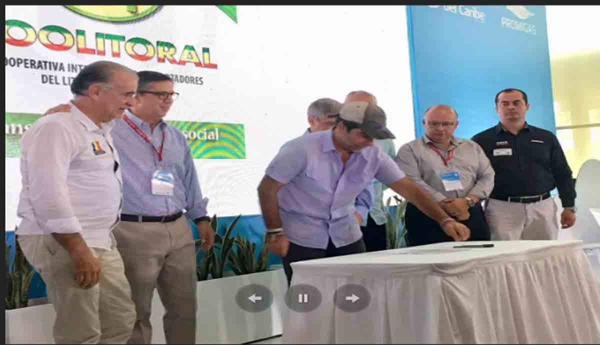 Se firmó acuerdo para la movilidad sostenible/Con 40 buses padrones iniciamos plan piloto hacia la integración del transporte público: Área Metropolitana de Barranquilla