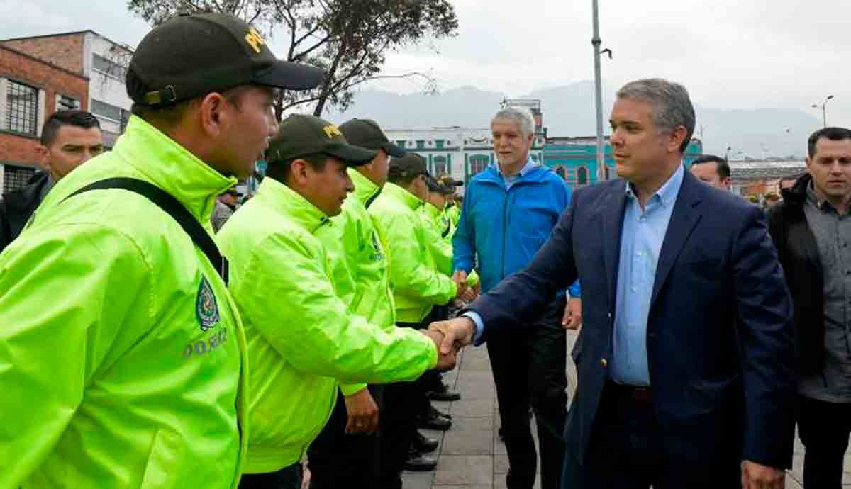 ‘Hemos dado un duro golpe al crimen organizado en Bogotá, y lo seguiremos haciendo’: Presidente Duque