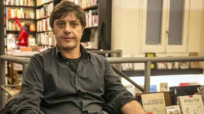 escritor-andres-barba-libreria-central-1509966512868