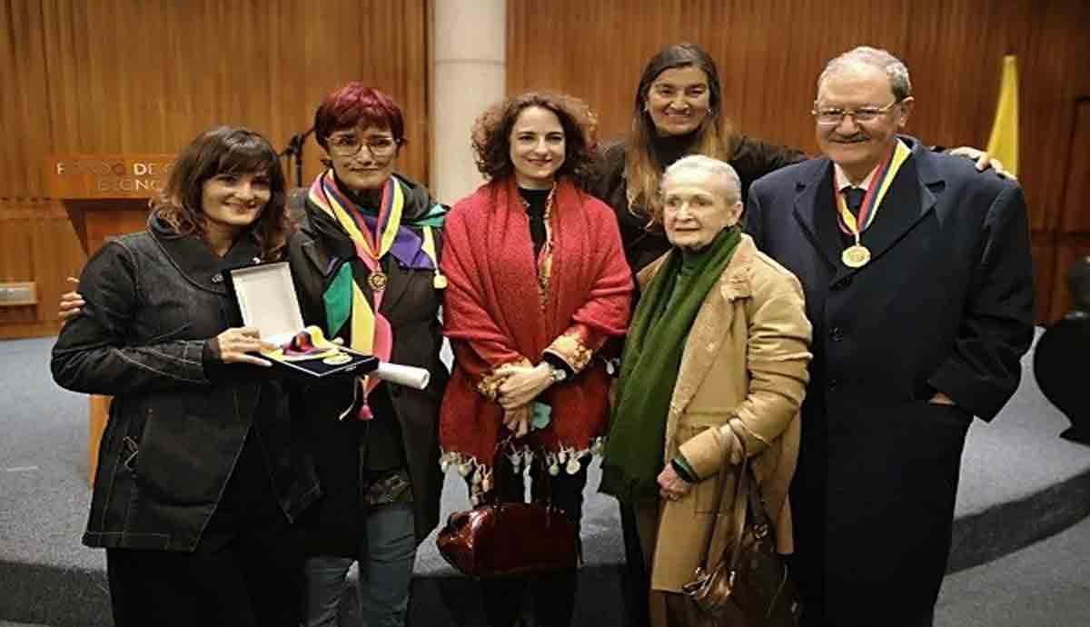 Tres grandes del teatro colombiano reciben la más alta distinción