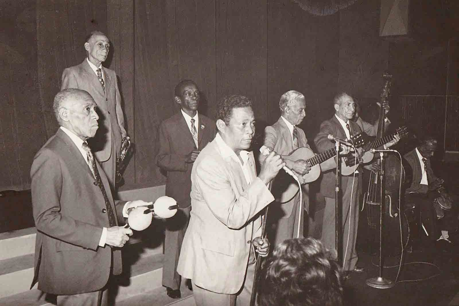 Efemérides: Carlos Embale