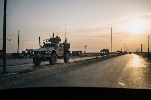 Fotógrafo  frente de la incursión de Turquía en Siria