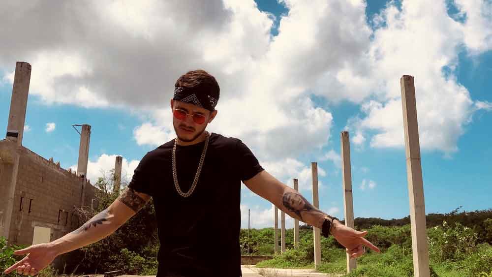 Endy Music «Diferente»