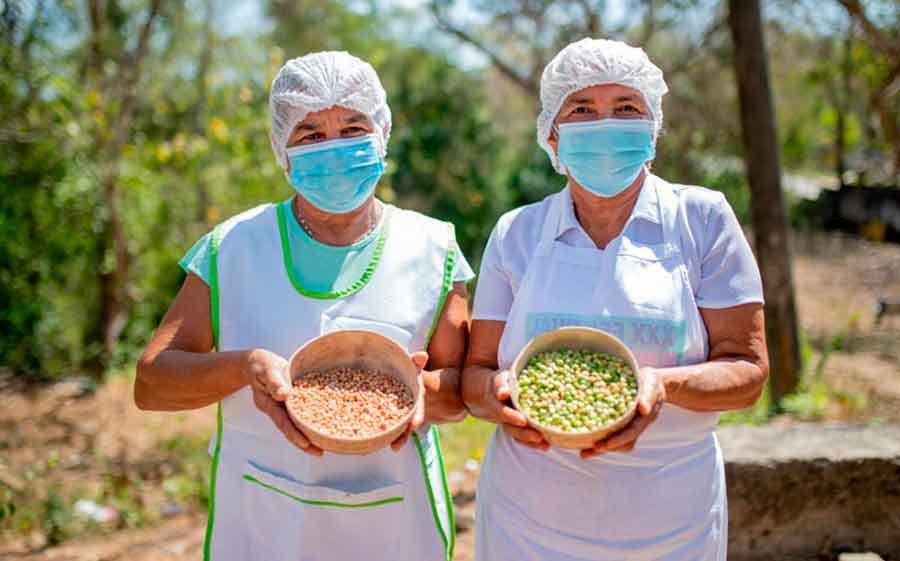 Matronas de Sibarco distribuyeron 1.500 sancochos durante el Festival del Guandú