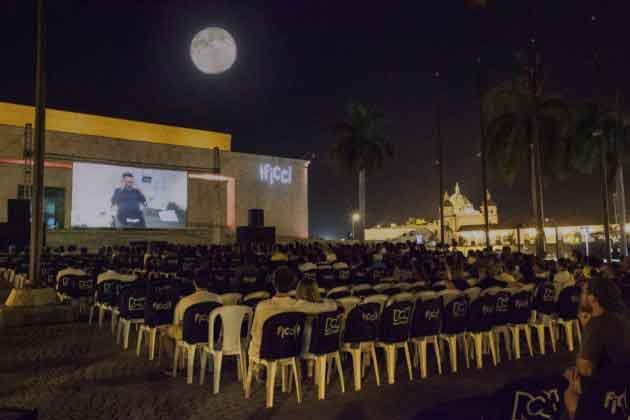 FICCI y Anafe unen sus voces para proyectar cine al aire libre en los territorios colombianos