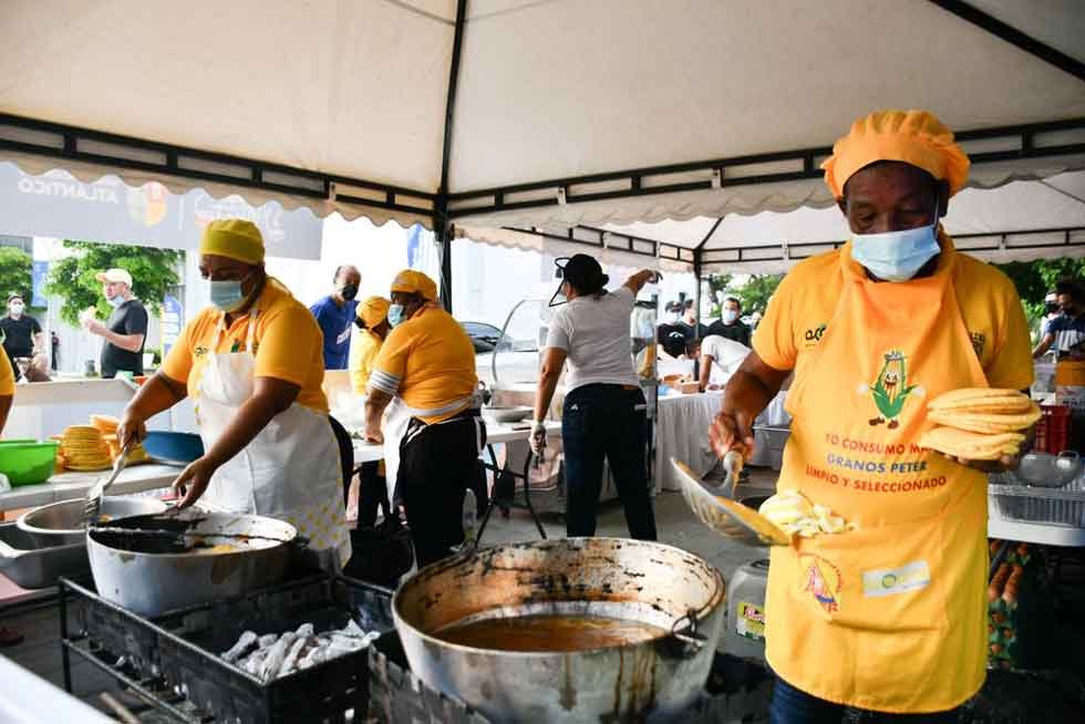 Matronas de Luruaco vendieron 8 mil arepas de huevo durante su festival en ‘Sazón Atlántico’