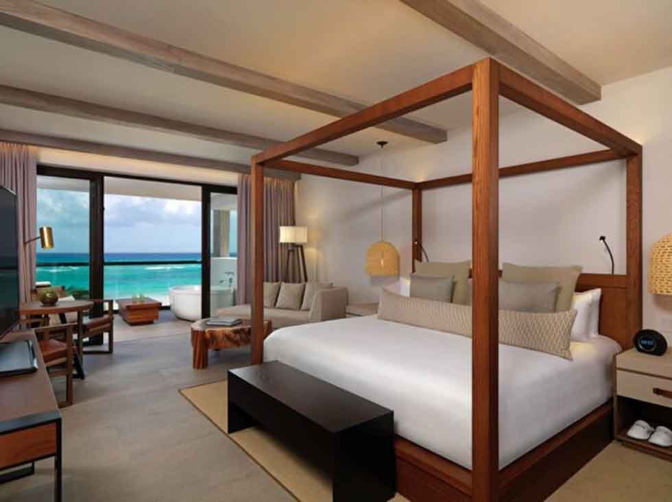 20º 87º, las coordenadas de un paraíso solo para adultos