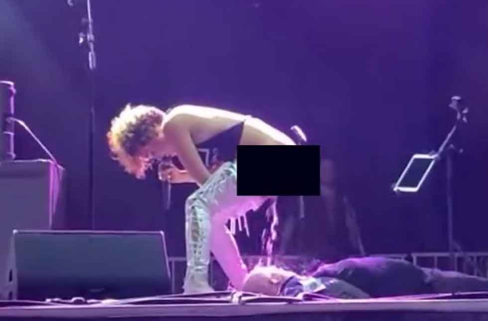 Vocalista del grupo Brass Against se disculpó por orinar sobre un fan