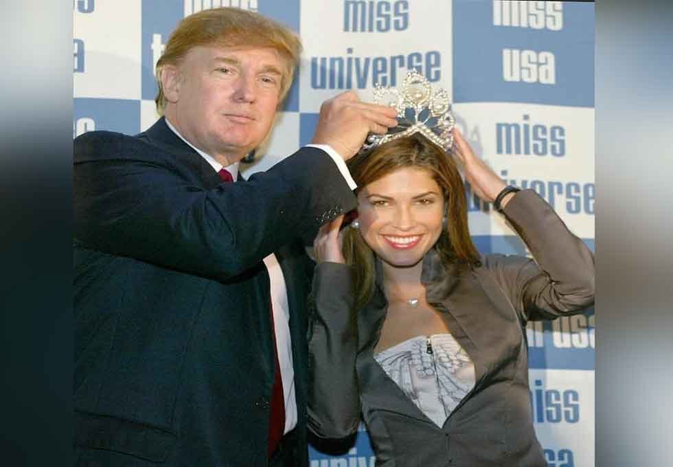En el 2002 la única Miss Universo Rusa, Oxana Fedorova, renunció y la reemplazó la panameña nacida en Ucrania, Justine Pasek