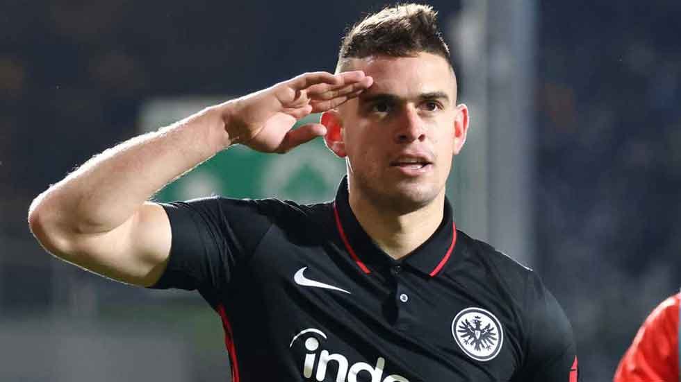 Santos Borré da triunfo y paso a la final del Frankfurt en Europa League