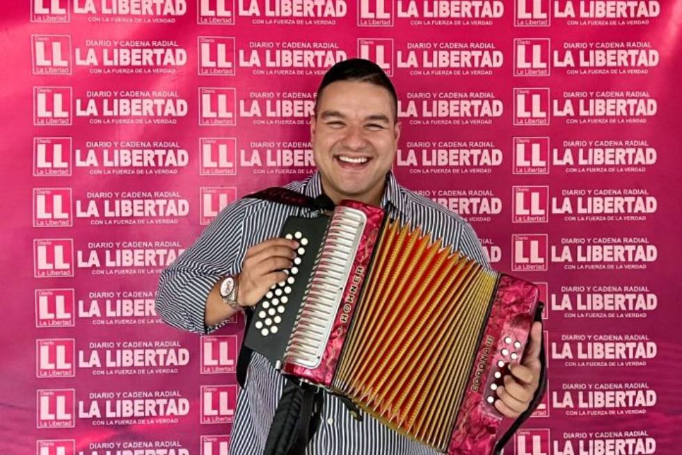 Rodolfo De Lavalle, nuevo Rey de Reyes Mundial del Acordeón