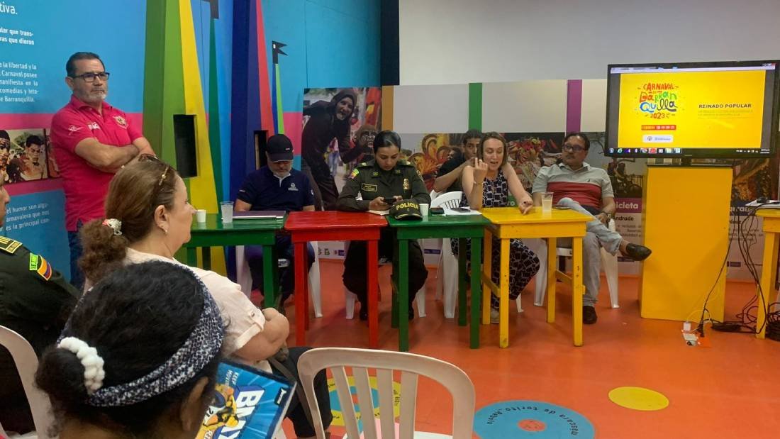 Carnaval y autoridades buscan fortalecer fiestas en los barrios populares