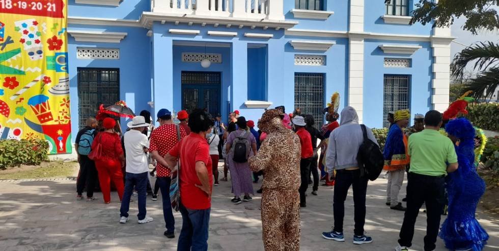 Más de 600 hacedores del Carnaval no saldrán la la Guacherna y Batalla de Flores