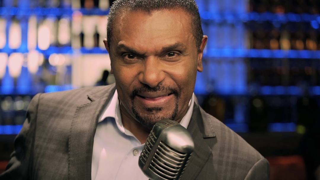 José Alberto ‘El Canario’ está promocionando su nuevo sencillo titulado <strong>«Si te contara»</strong>