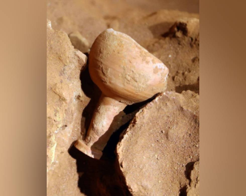 El misterio de la copa del Santo Grial, descubierta en una tumba en Jordania, fue resuelta por arqueólogos