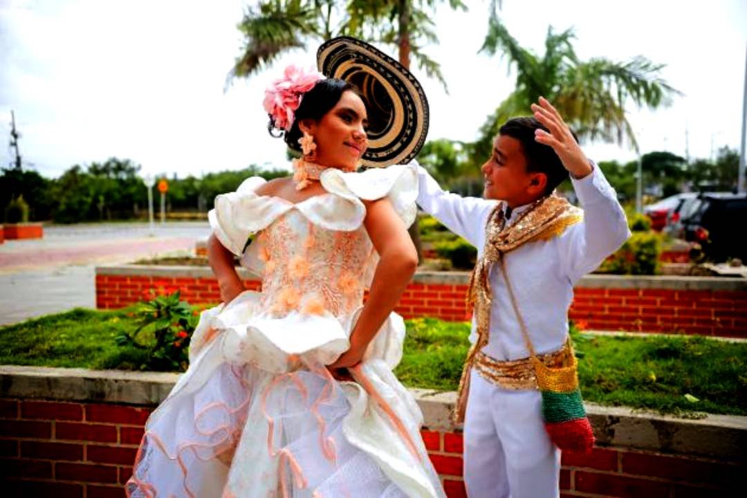 Daniela Valentina Muñoz Iglesias y Wilton Jiménez Rolong son los Reyes para el Carnaval 2025 Soledad 