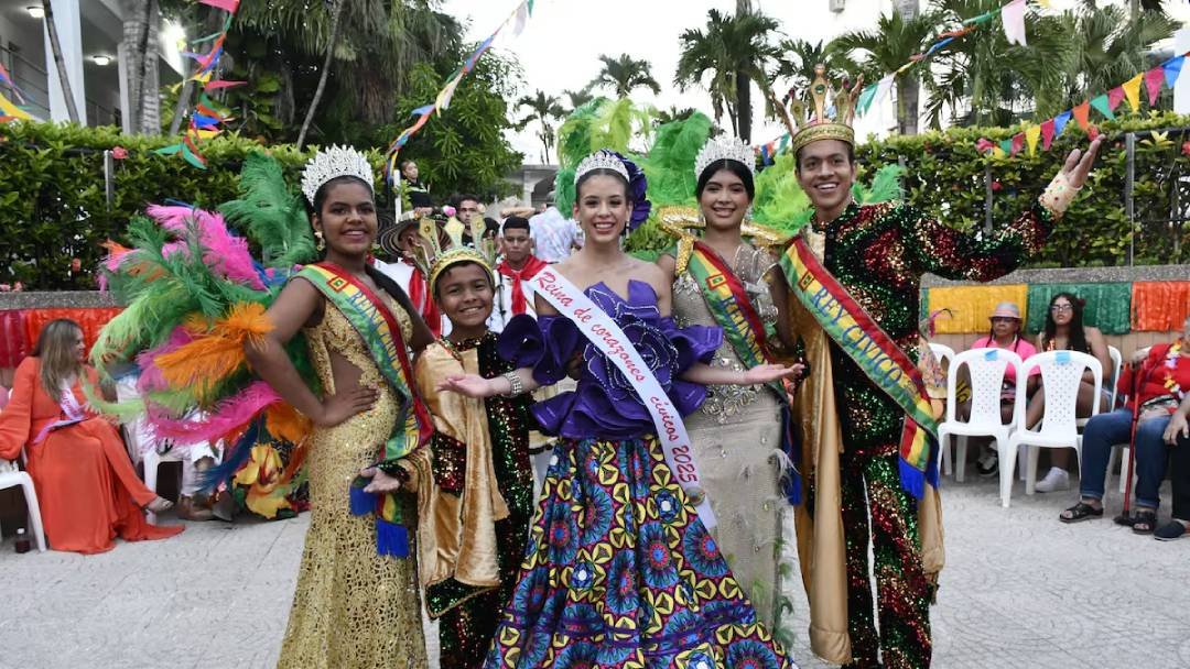 Barranquilla revive su esencia carnavalera con el Bando de Antaño 2025
