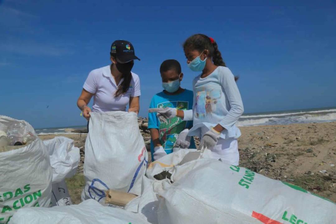 Bocatocino y Punta Astilleros celebran el ‘Carnaval Educativo del Mar’, un homenaje a la cultura y el medio ambiente