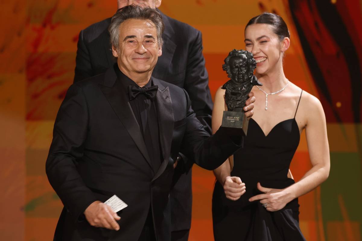 La 39ª edición de los Premios Goya pasará a la historia, empate dos películas comparten el máximo galardón