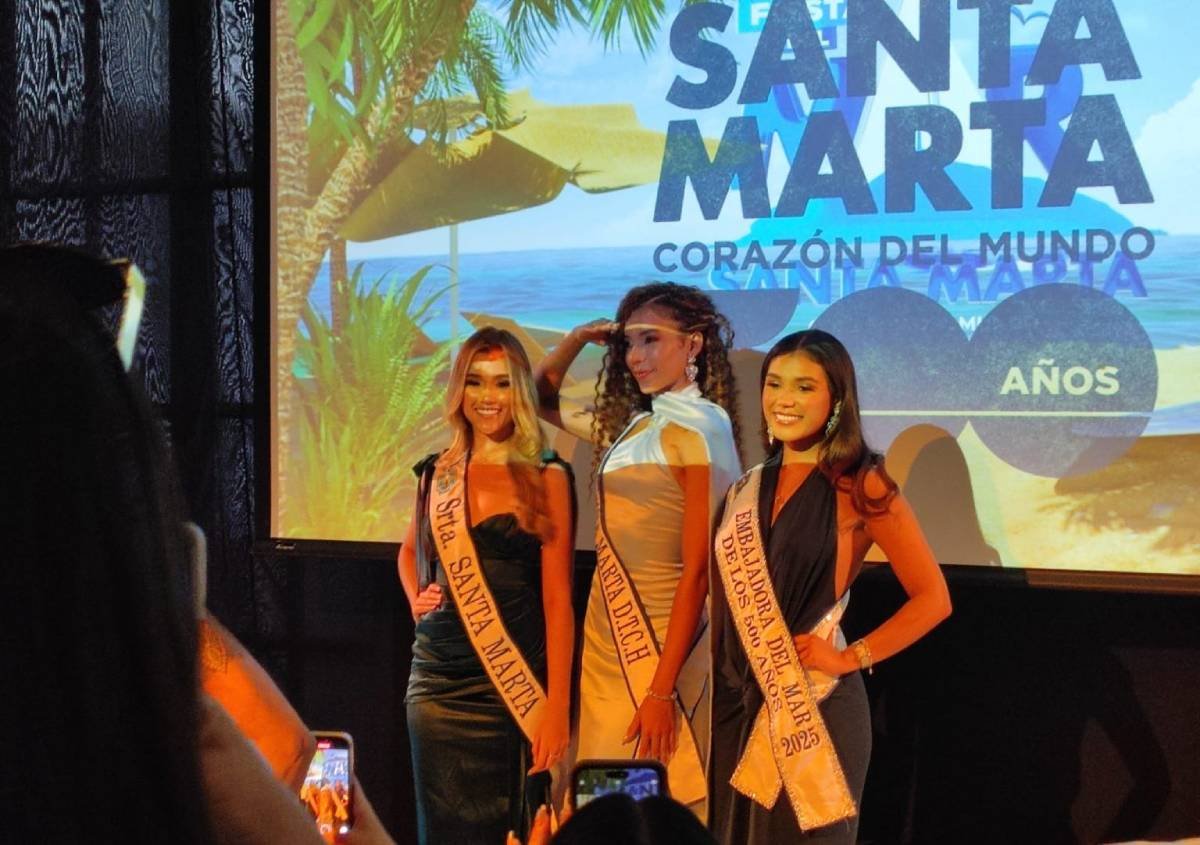 Este lunes 16 de junio se celebró la ceremonia de imposición de banda de la Señorita Santa Marta D.T.C.H., Natalia Guerrero