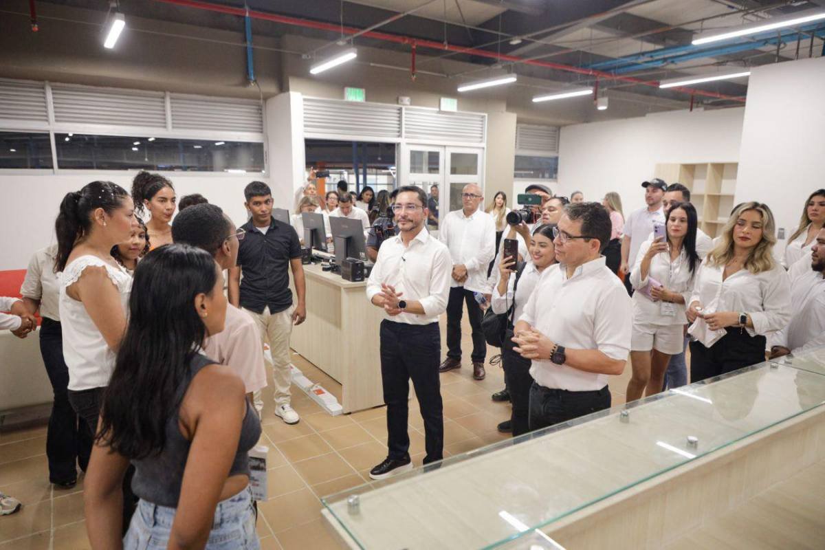 A través de sus redes sociales, el exgobernador del Magdalena  Carlos Caicedo, aseguró que universidad en El Banco beneficiará a jóvenes del sur del departamento