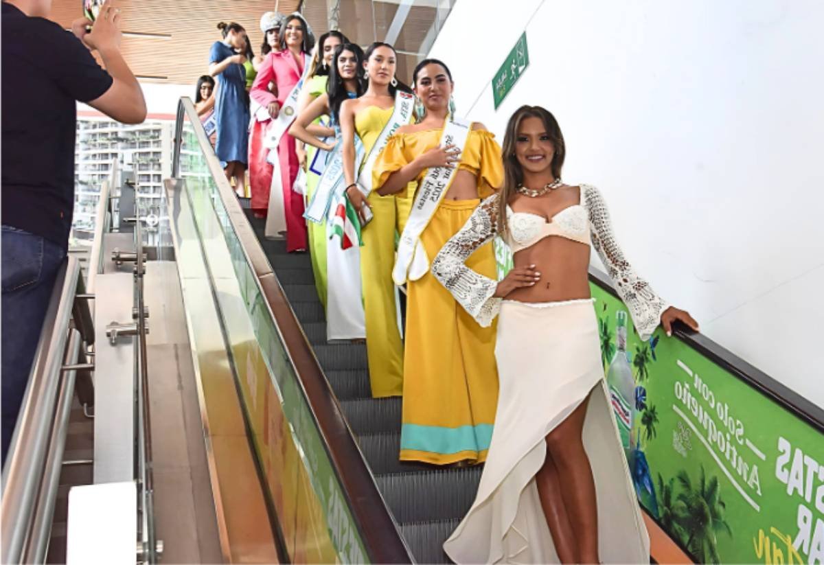 A el Aeropuerto Internacional ‘Simón Bolívar’, arribó el “vuelo real” trayendo consigo a las esperadas Capitanas Nacionales del Mar 2025