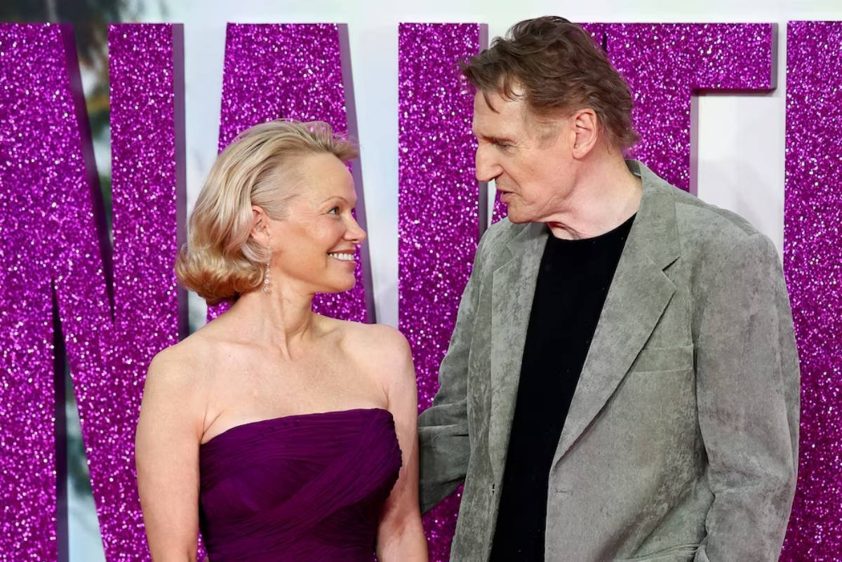 Romance entre Pamela Anderson y Liam Neeson, intercambiaron muestras de cariño que alimentaron las especulaciones