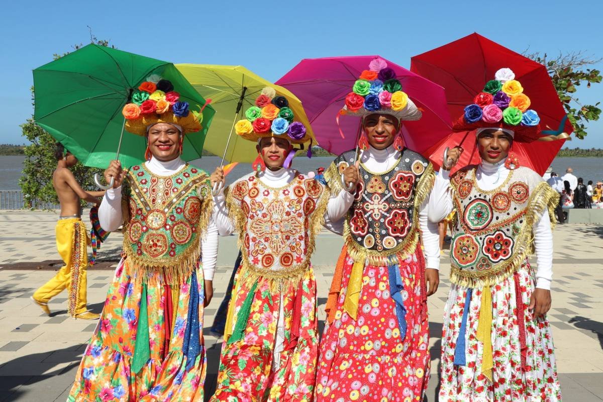 La Clena, presentó primer conversatorio por los 20 años de la Noche del Río