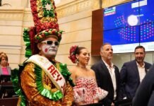 Michelle Char y Adolfo Maury, reyes del Carnaval de Barranquilla 2026fueron condecorados por el Congreso de la República