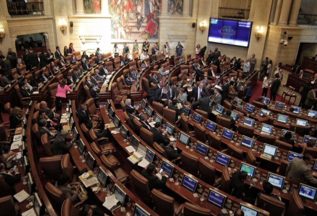 El Gobierno Nacional oficializó la eliminación de la prima especial de servicios para los congresistas