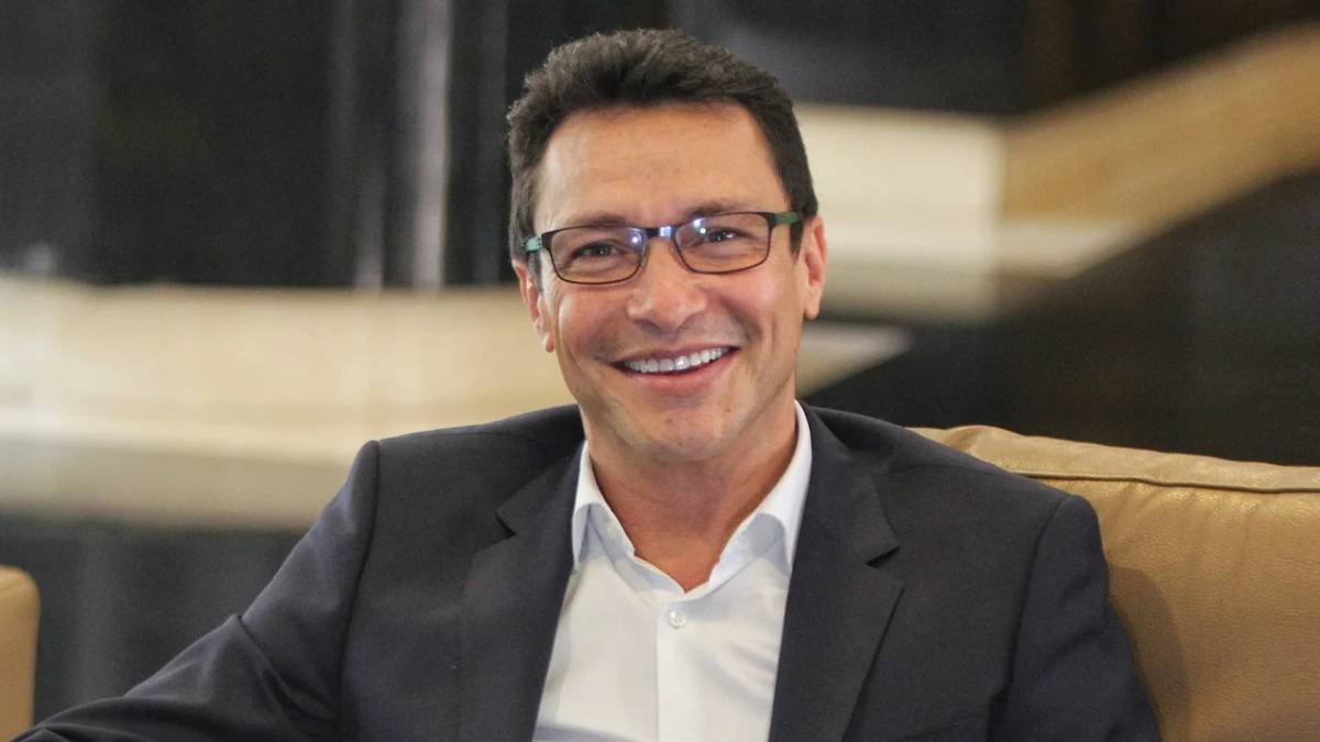 El exgobernador del Magdalena Carlos Caicedo, alcanzó el 5,5 % de intención de voto en la carrera presidencial de 2026