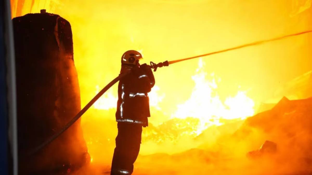 Ataques rusos dejan muertos y apagones en Ucrania